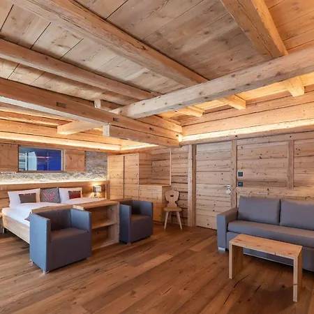 Hotel Crusch Alba Swiss Zernez