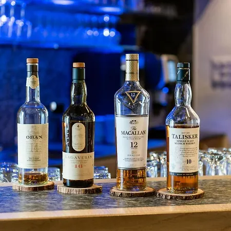 Crusch Alba Swiss 호텔 체르네츠