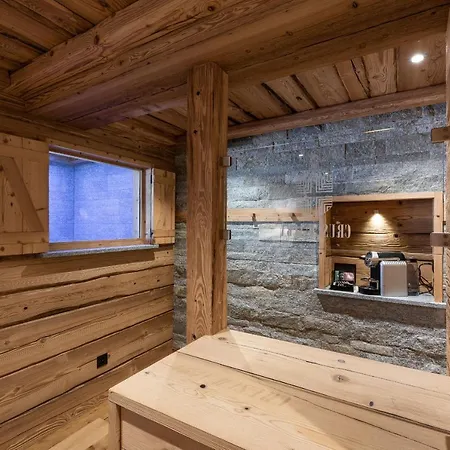 Crusch Alba Swiss Szálloda