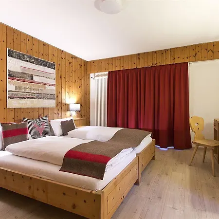 Szálloda Crusch Alba Swiss Zernez