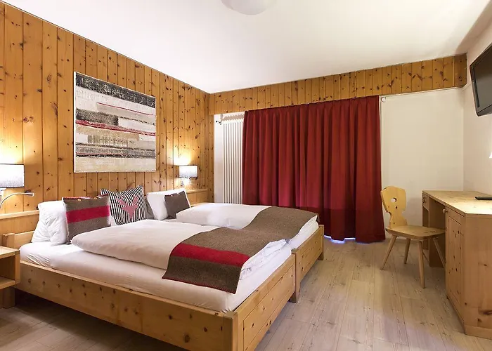 Hotel Crusch Alba Swiss Zernez