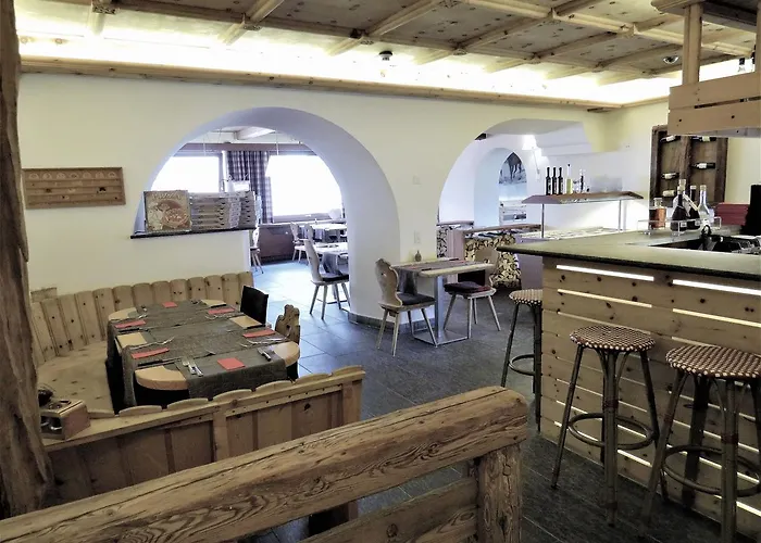 Crusch Alba Swiss Hotel 3*